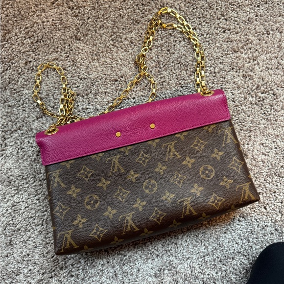 Louis Vuitton Pallas Shoulder Bag - Picture 2 of 6